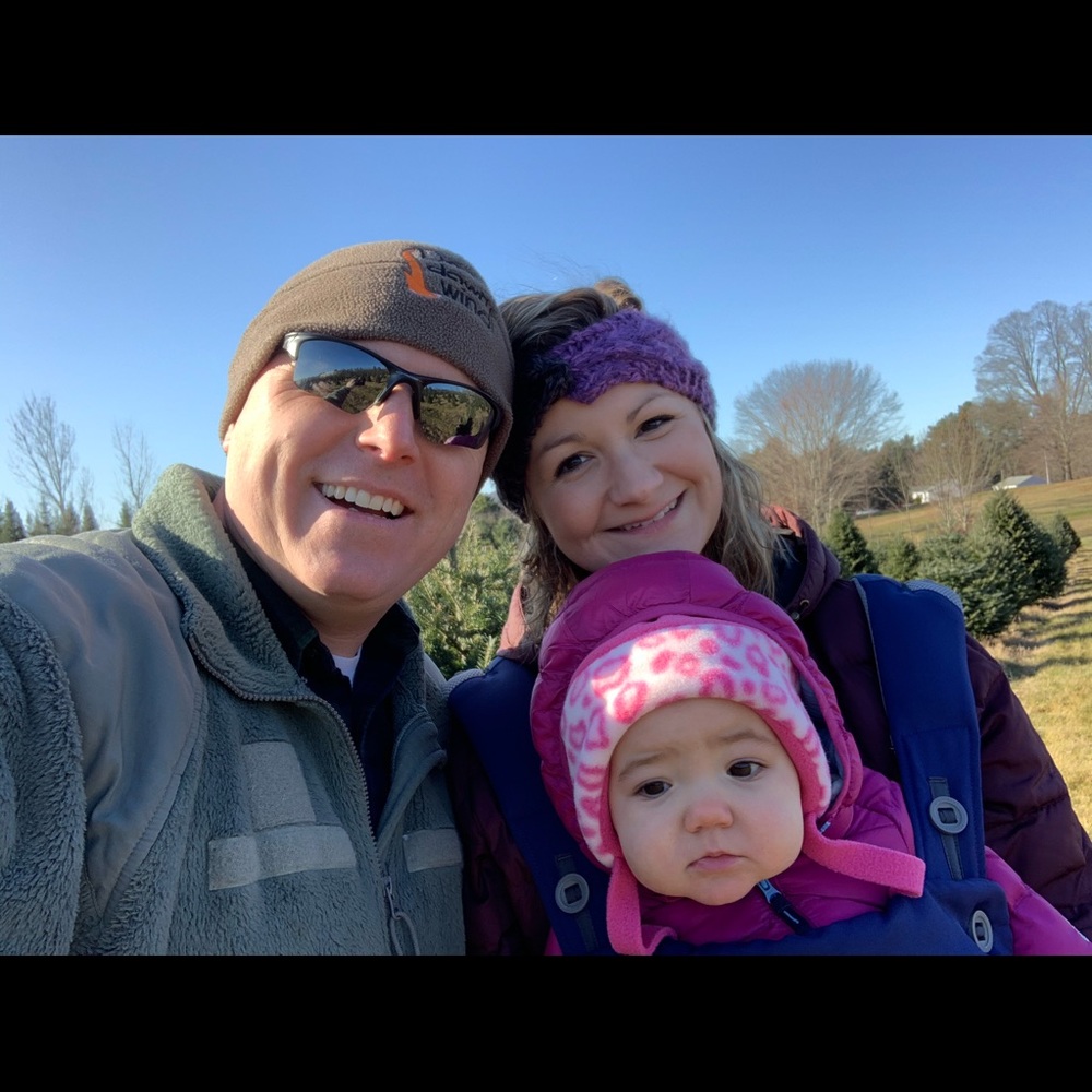 Meet your Posher, Larissa